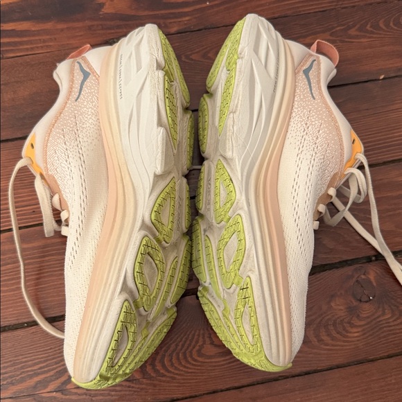 Hoka Women's Tan and Orange Bondi 8 - Picture 3 of 7